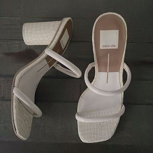 Dolce Vita: Noles Heels - Color: Cream - Size: 7